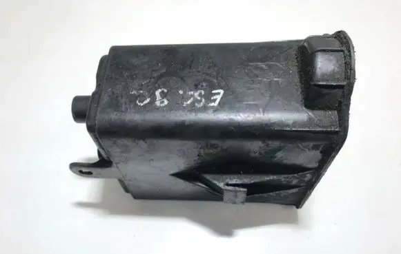 Active carbon filter fuel vapour canister