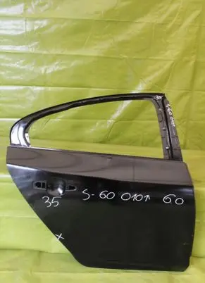 Volvo S60 Front door 000259
