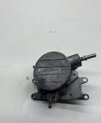 Opel Zafira A Vacuum pump 0252738
