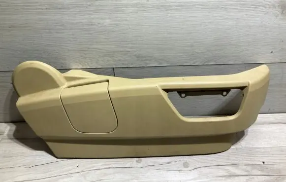 Land Rover Range Rover Sport L320 Front door seat control surround trim HJH500062