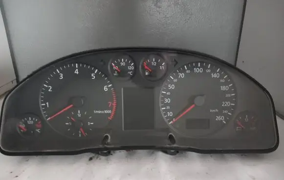Audi A6 S6 C5 4B Speedometer (instrument cluster) 4B0919881A 110008890017
