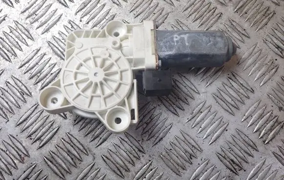 Mercedes-Benz E W211 Rear door window regulator motor A2118202442 991892101 30047440