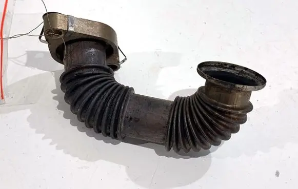 Alfa Romeo 159 EGR valve line/pipe/hose 