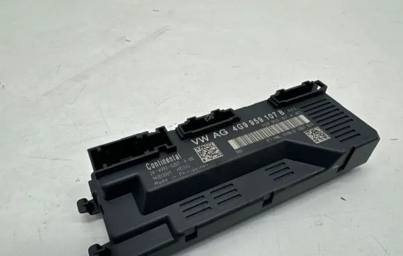 Tailgate/trunk control unit/module