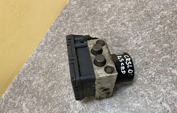 Chrysler Voyager ABS Pump P04721765AA 0468987AAB