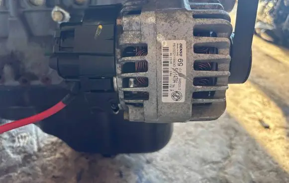 Fiat Grande Punto Generator/alternator 51714794
