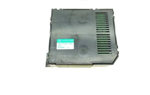 Subaru B9 Tribeca Climate control unit 72343XA00B 70690 TN1776004991