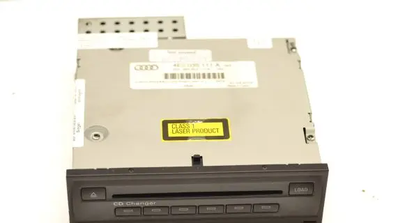 Audi A6 S6 C6 4F CD/DVD changer 4E0035111A 4E0910111E MCCFA00059