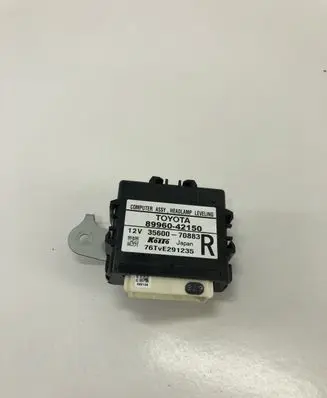 Toyota RAV 4 (XA40) Light module LCM 8996042150 3560070883
