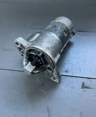 Mazda 6 Starter motor M002T88671