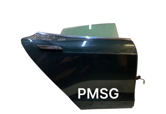 Tesla Model S Rear door