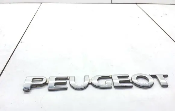 Peugeot 206 Manufacturers badge/model letters 