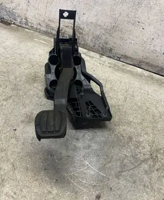 Clutch pedal