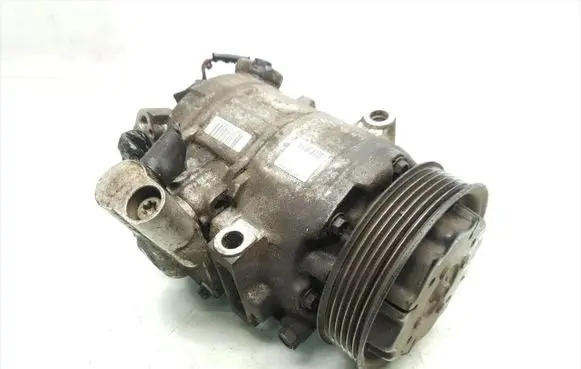 Audi A2 Air conditioning (A/C) compressor (pump) 8Z0260805A