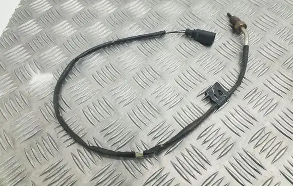 Volkswagen Caddy Exhaust gas temperature sensor 03L906088BD 819