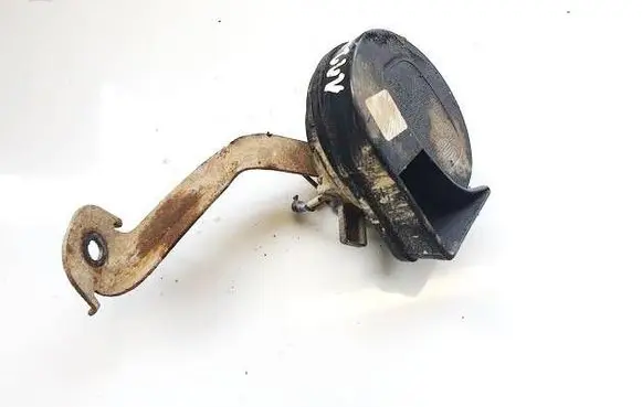 Volkswagen PASSAT B6 Horn signal E1000758