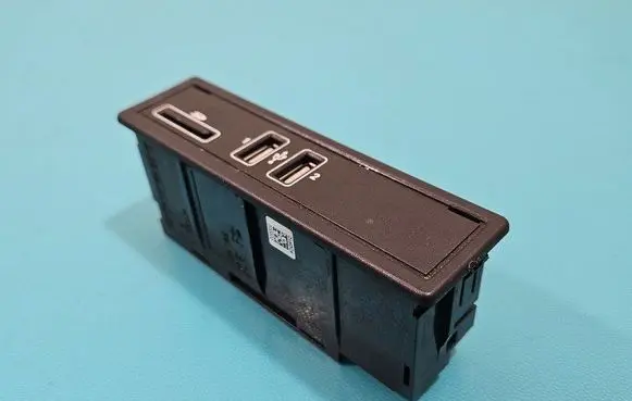 USB socket connector
