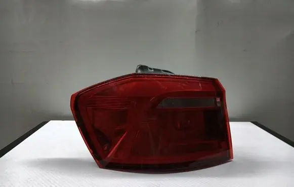 Volkswagen Golf VII Rear/tail lights 510945095R
