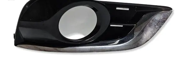 Nissan Pulsar Front fog light trim/grill 622563ZL0A