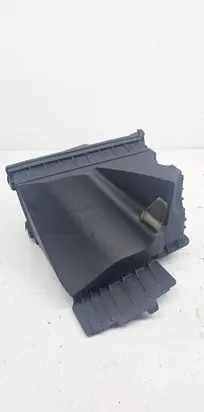 BMW 7 E65 E66 Air filter box 7788084