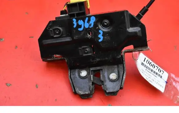 Opel Vectra C Tailgate/trunk/boot lock/catch/latch 09180104