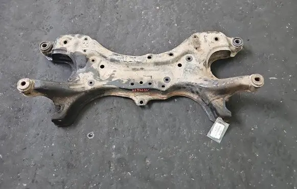 Toyota Avensis T250 Front axle beam IMPRK1424639