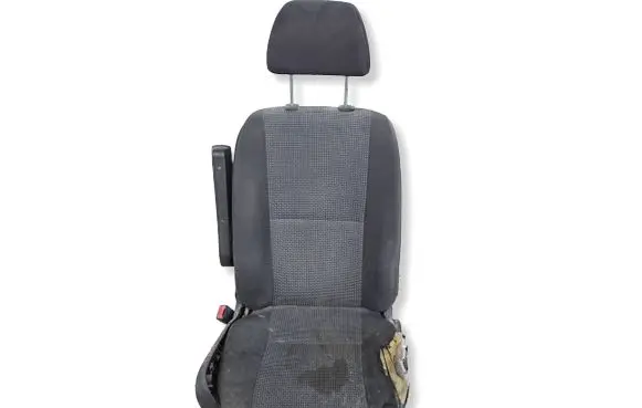 Mercedes-Benz Sprinter W906 Front driver seat YKE