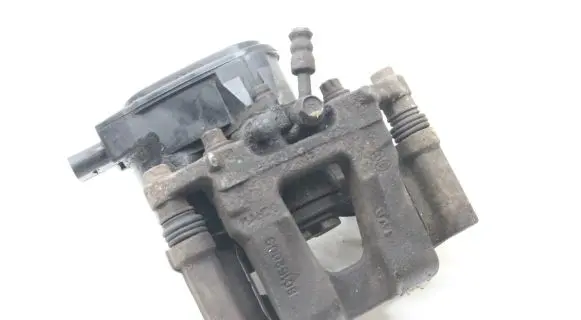 Hyundai i40 Rear brake caliper 8554001