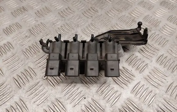 Audi Q7 4M Turbo solenoid valve 06E133520M 037906283C