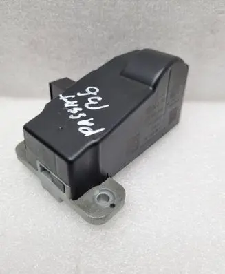 Volkswagen PASSAT B6 Steering wheel lock 3C0905861J