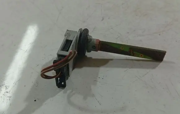 Volkswagen PASSAT B6 Interior temperature sensor 0502071643