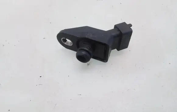 Toyota Avensis T250 Air pressure sensor 0281002137