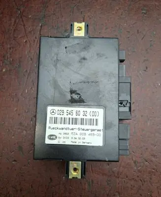 Mercedes-Benz E W211 Tailgate/trunk control unit/module 0295456032 5ZA00846900