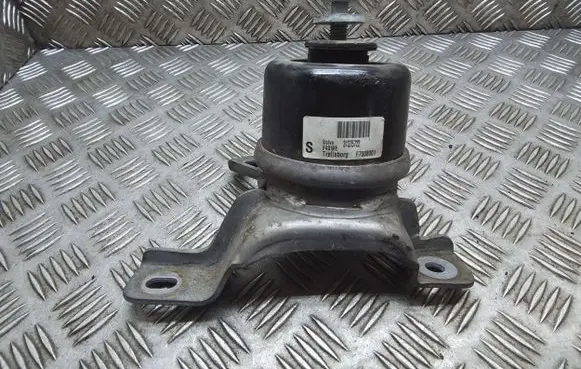Volvo V60 Engine mount bracket 31375722