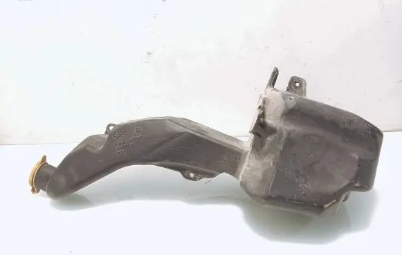 Opel Zafira B Windshield washer fluid reservoir/tank 644500993 13192025
