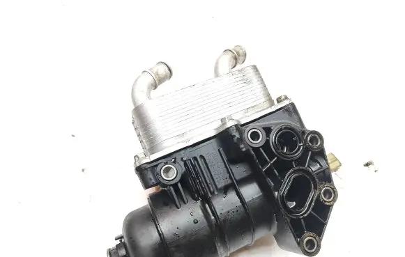 KIA Sorento Oil filter mounting bracket 264102F020 1605180674
