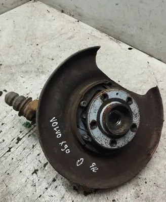 Rear wheel hub spindle/knuckle