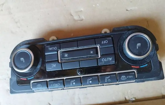 Volkswagen PASSAT B7 Climate control unit 5K0907044ES SW1112 5HB00974661