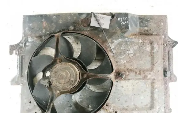 Ford Escort Radiator cooling fan shroud
