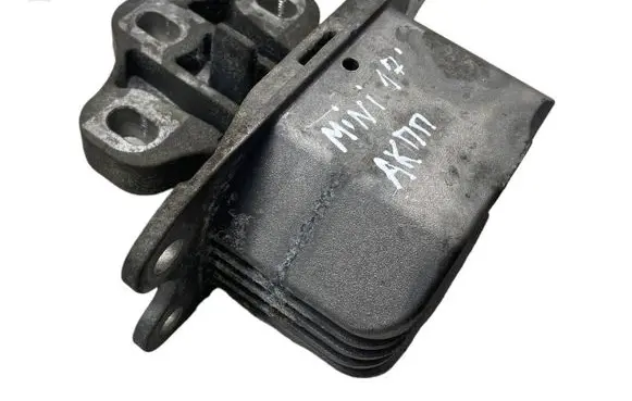 Mini One - Cooper F56 F55 Gearbox mounting bracket 6853449 17276810 310717