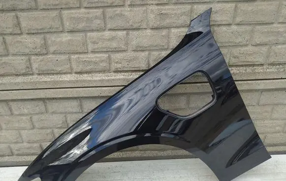Volvo V60 Fender