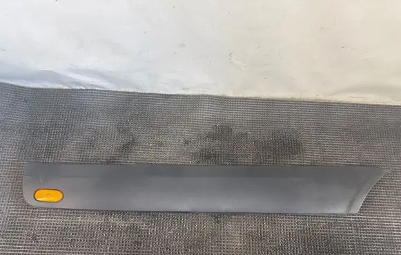 Mercedes-Benz Sprinter W906 Rear fender molding trim A9066903700