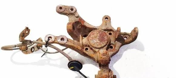 Hyundai i30 Rear wheel hub 