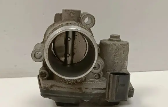 Ford B-MAX Throttle valve B123540920 50989002