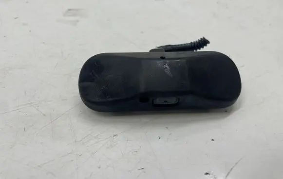 Windshield washer spray nozzle