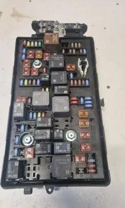Opel Insignia A Fuse box set 22961725 20435614815