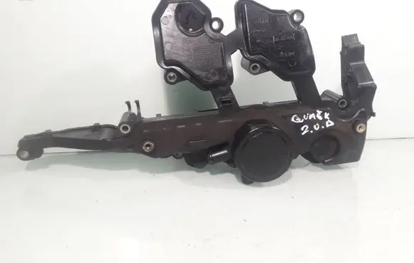Nissan Qashqai Oil breather separator 8200673395