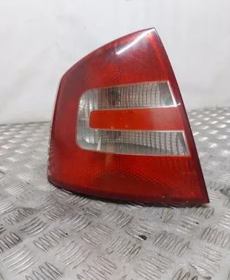 Skoda Octavia Mk2 (1Z) Rear/tail lights 1Z5945095A