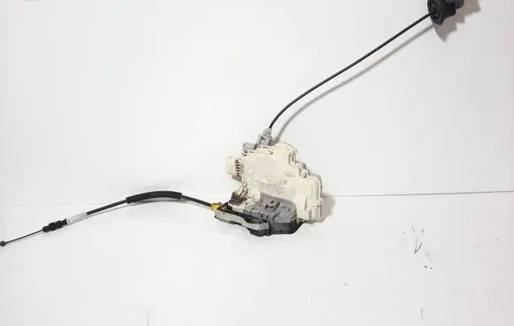 Audi A6 S6 C7 4G Rear door lock 4G0839015