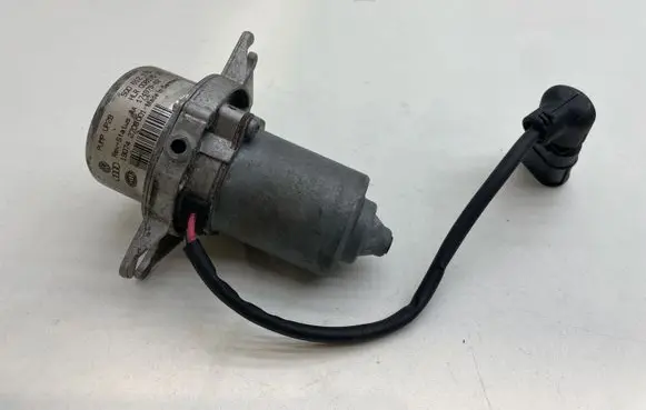 Audi A3 S3 8V Vacuum pump 5Q0612175